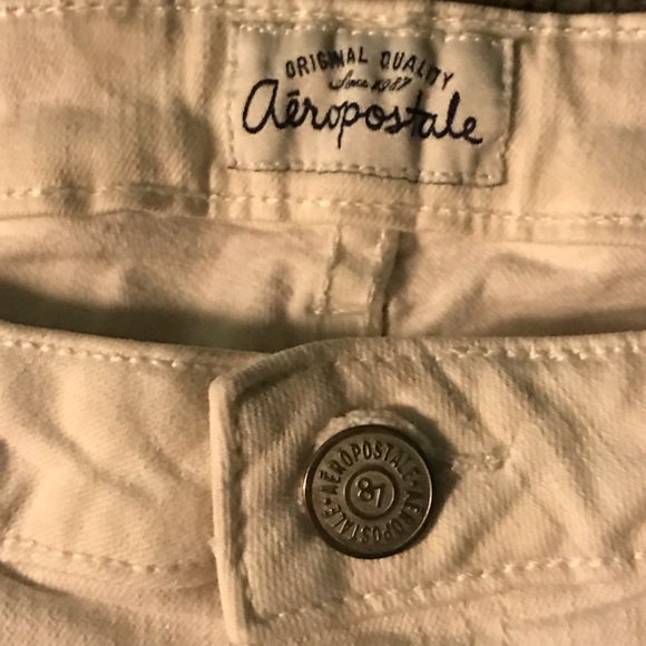 White Ripped Pants - Picture 3 of 3